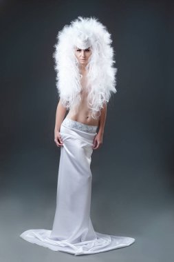 Studio fantezi makyajlı kız