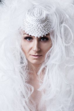 Studio fantezi makyajlı kız