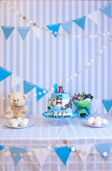 Tårta för födelsedagsfirande. ett år — Stockfoto