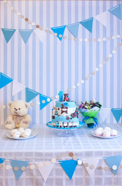 Gâteau pour la fête d'anniversaire. un an — Photo