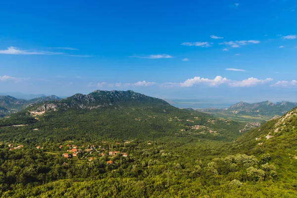 Mountain Balkan Village en Montenegro —  Fotos de Stock