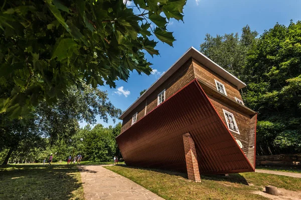 Upside Down House in Dukorsky Maentak — Stock Photo, Image