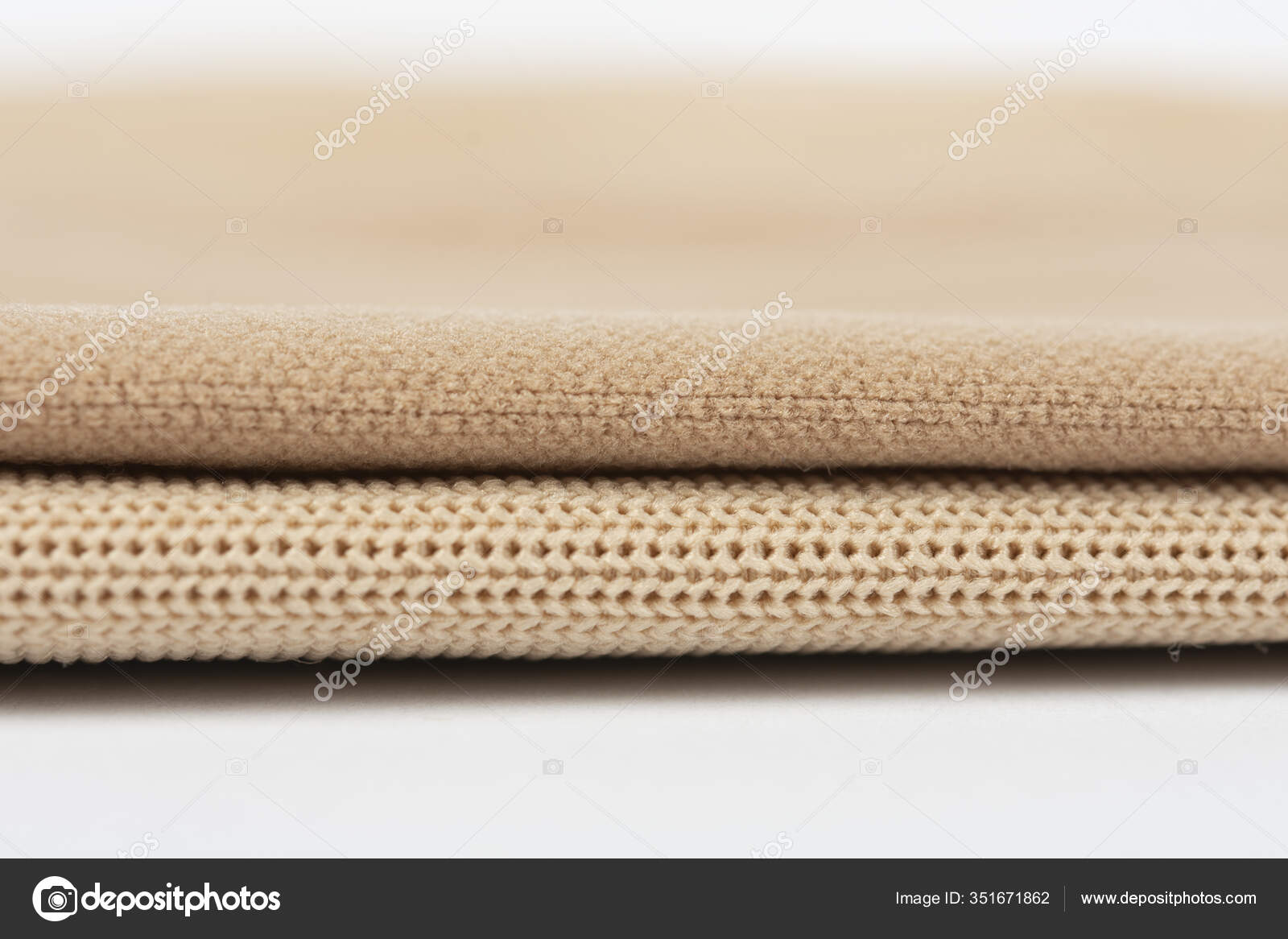 Close Compression Garments Lymphedema Edema Lipedema Difference Flat Knit  Circular Stock Photo by ©petia_stoycheva.abv.bg 351671862