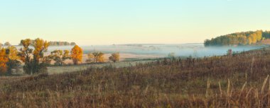 sonbahar güzel panoramik kırsal manzara