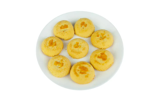 Deliciosas galletas crujientes aisladas en blanco —  Fotos de Stock