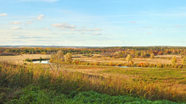 Autumn beautiful panoramic rural landscape — Stock Photo, Image