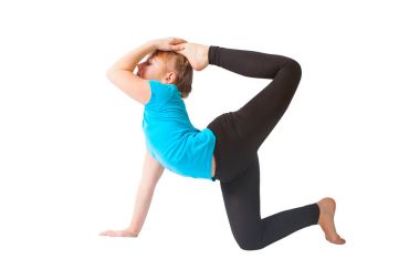 güzel kadının yoguna beyaz arka plan yapması