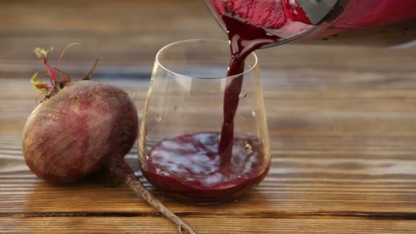 Beet Juice Glass Table — Stock Video