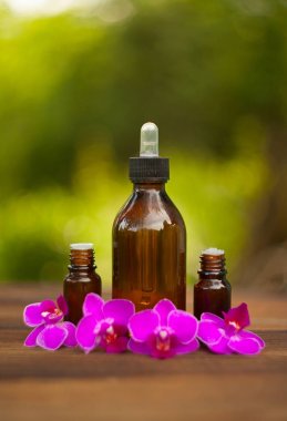 Güzel Cam masaya orkide çiçek özü