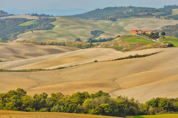 Landscape of hills tuscany in autumn in Italy — Stock Photo, Image