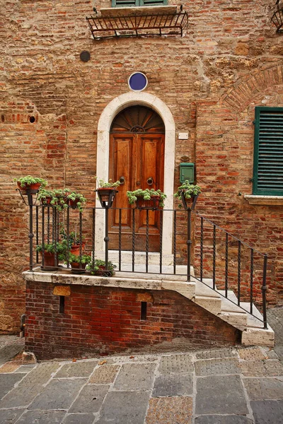 Krásná Italská Ulice Malého Starého Provinčního Města — Stock fotografie