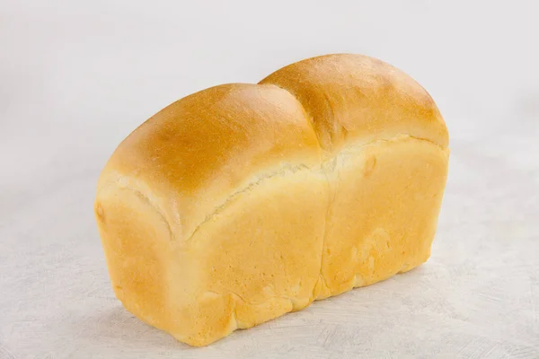 Fresh Crunchy Wheat Flour Baked Goods White Background — Stock Photo, Image
