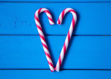 kalp Noel candy yapılır. aşk her yerdedir