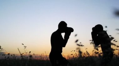 Boks eğitim açık havada