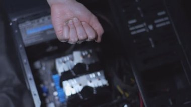 Elden ele aktarılan Bitcoin