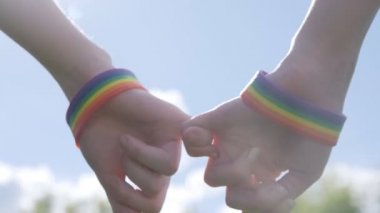 Eller lgbt, günbatımı, gökyüzü katılmadan