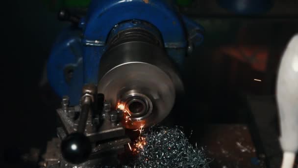 Máquina manual de torno viejo . — Vídeo de stock