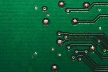 Elektronik devre kartı soyut arkaplan. Bilgisayar ana kartı kapat. Modern teknolojiler. Bağlantıları ve izleri olan mikro elementler. Akıllı teknoloji.