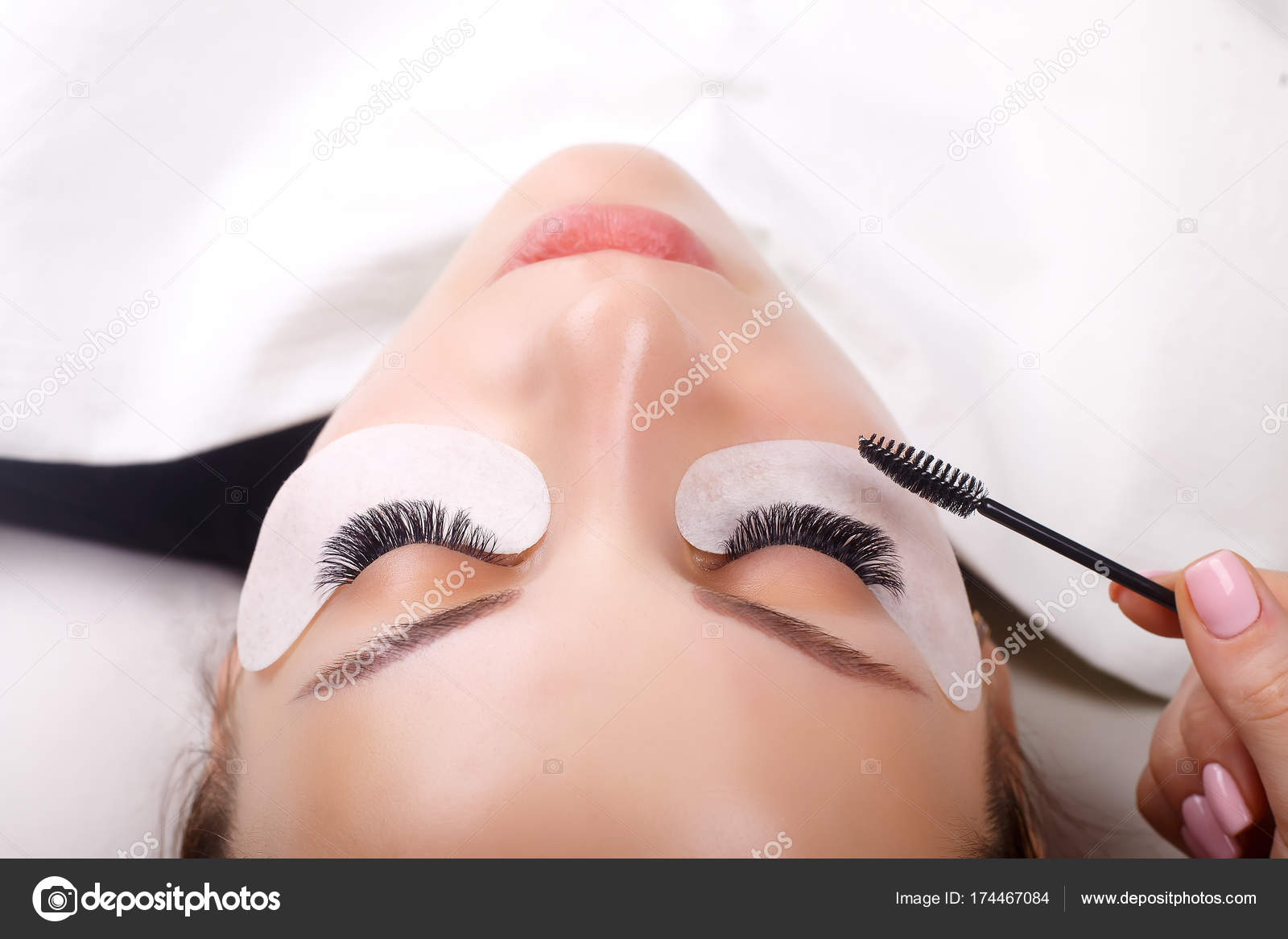 Ламинирование и окраска бровей. Коррекция бровей. Брови и ресницы. Ламинирование ресниц процесс. Салон наращивания ресниц.