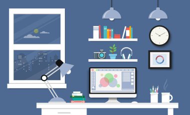 Resepsiyon bilgisayar kümesi, belgeler ve ileti örneği ile. İş yeri için 