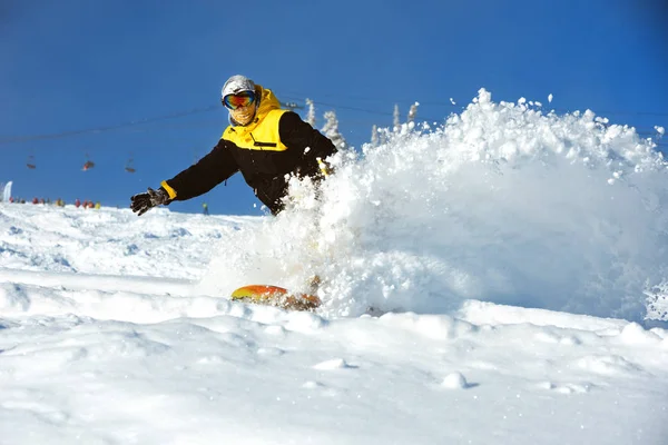 Sci snowboarder polvere estrema velocità veloce — Foto Stock