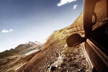 Offroad araba tırmanma dağ geçidi