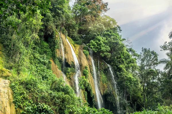Küba'da büyük şelale