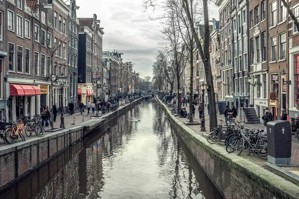 Holland Amsterdam Januari 2018 Uitzicht Het Kanaal Rode Lampjes District — Stockfoto