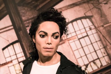 Amsterdam, Hollanda - 06 Ocak 2018: Michael Jackson Amsterdam Madame Tussauds balmumu müzesine, balmumu rakam