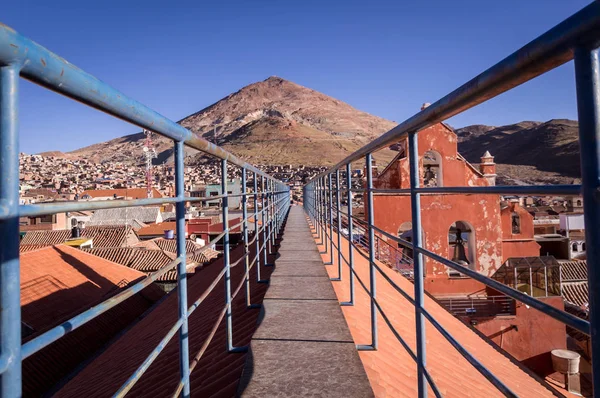 Widok góry Cerro Rico w Potosi, Boliwia — Zdjęcie stockowe