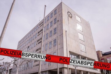 Polis barikat sonra bomba ihbarı Gaggenau Belediye Binası, Almanya