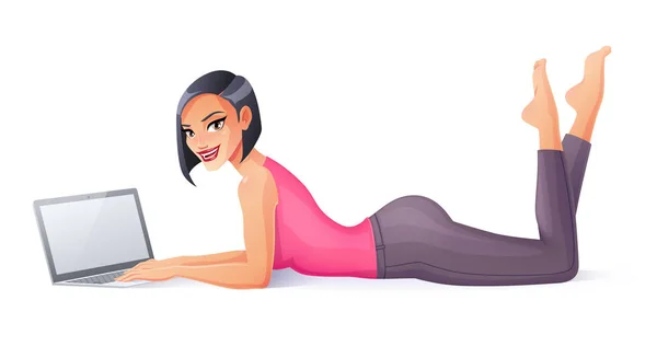 Vector positieve jonge vrouw die werkt met laptop liggend op de vloer. — Stockvector