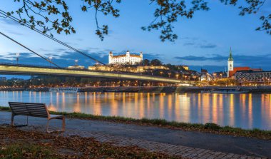 Güzel bir sonbahar günü akşam, Bratislava panoramik