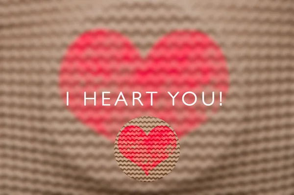Valentinstag Herz. Liebe Herzform auf natürlichem Hintergrund — Stockfoto