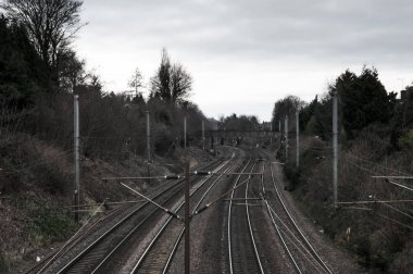 bir demiryolu parça trenler