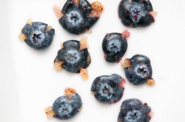 Mavi, antioksidanlar açısından zengin izole yaban mersini