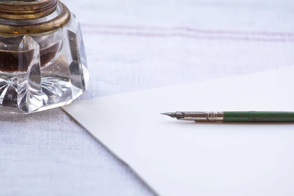 Ink Well Old Fashioned Pen Letter Writing Document Signing — Stockfoto