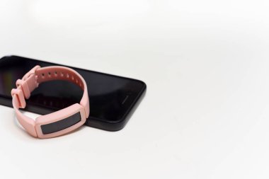 Verileri kaydetmek ve sağlığı geliştirmek için giyilebilir teknoloji spor izleyicisi