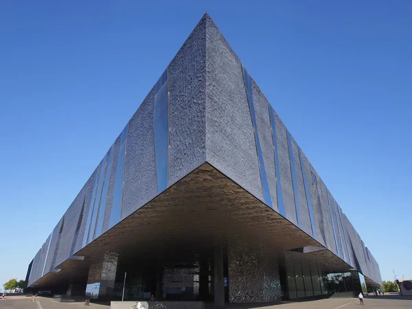 Barcelona bölgesinde Poblenou Müzesi Blau. 15 Haziran 2016 Barcelona, İspanya