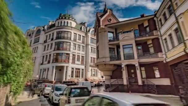 Kiev Motion Timelapse, Kiev Street con mansiones — Vídeo de stock
