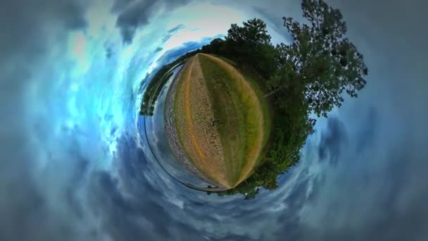 360 Stupňové Panorama Krásné Krajiny Louky Jezera Lesa — Stock video