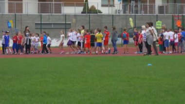 Genç katılımcıların Festival payı at komutları