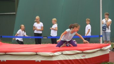 Öğrenciler ilk sınıflar Atletizm uygulanmaktadır