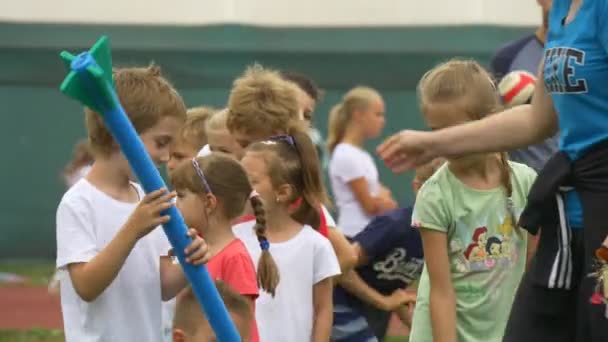 Opole Poland Sep 2016 Kids Compete Throwing Foam Darts Distance — Stockvideo