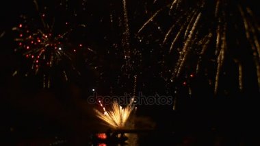 Selam, bir şehir Nysa Festivali ateş ve su açılış onuruna