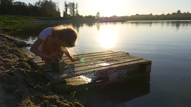 Sore hari di danau — Stok Video