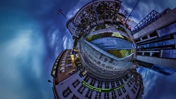 Lite Tiny Planet 360 graders trångt Square tätt befolkade staden tid är flyger världen är ändra mänskligheten i skynda fåfänga jorden från Guds perspektiv — Stockvideo