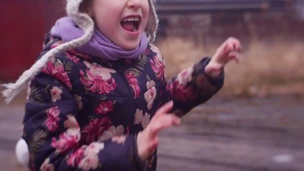 Happy Little Girl Have Fun Outdoors Cold Autumn Winter Day — Stock Video
