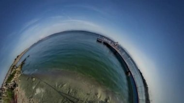 Küçük küçük gezegen 360 derece deniz manzarası dünya yan güzel çevre koruma turizm insanlar su güneşli gün doğa, tatil geçirmek