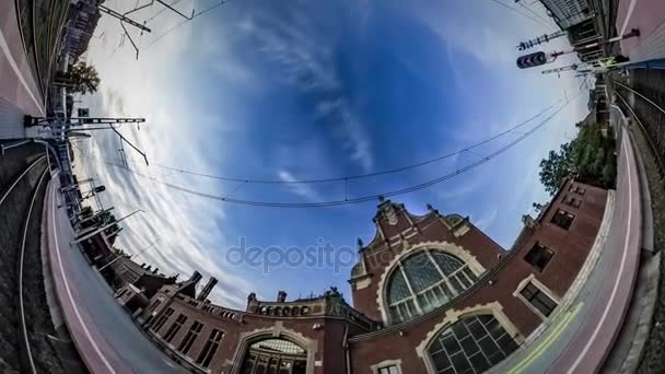 Rabbit Hole Planet 360 Degree Old Railway Station Red Brick Building Lively Platform Passenger Train Arrival Tourrists Leave the Car Going to See the Sights — стоковое видео